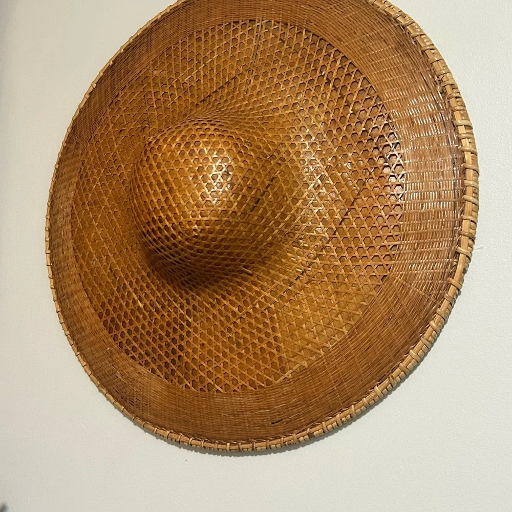 Elegant vintage Woven Chinese rice hat